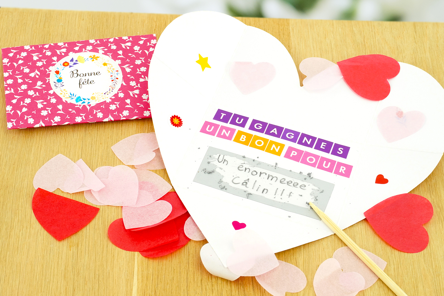 Mini-carte à gratter pour la Saint Valentin à personnaliser