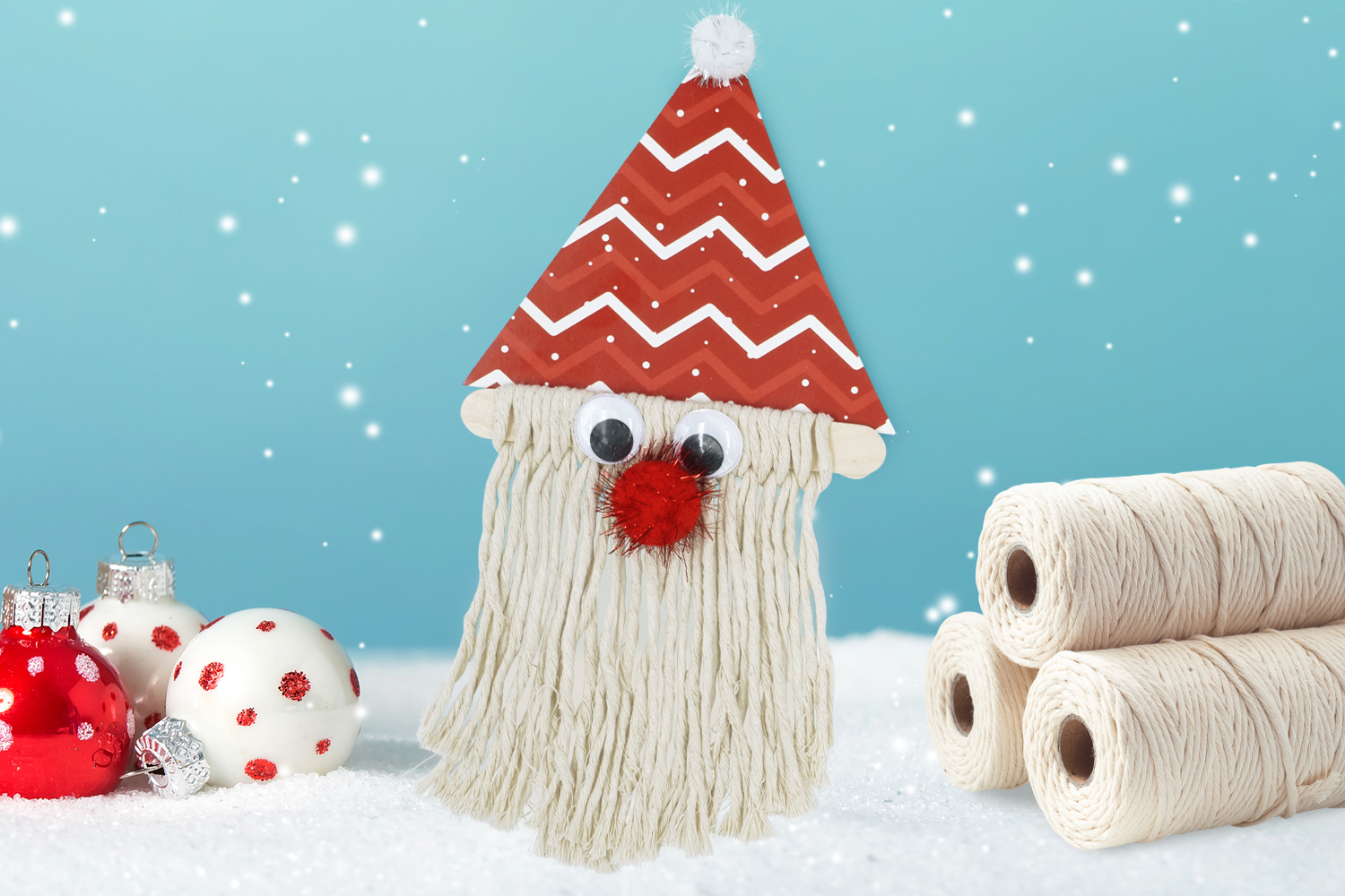 Des Pères Noël avec des rouleaux de papier toilette  Papier toilette noel,  Noël bricolage décoration, Pliage serviette noel