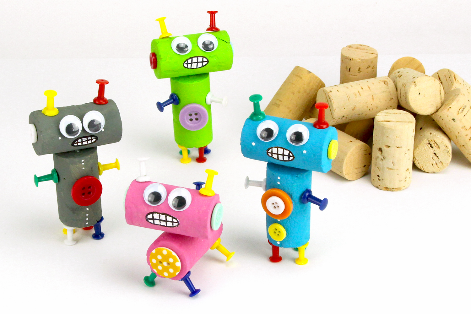 Petits robots en bouchons de liège - Tutos Personnages rigolos - 10 Doigts